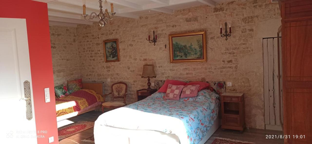Bed and Breakfast Chez Marek Et Urszula Le Langon Exteriér fotografie